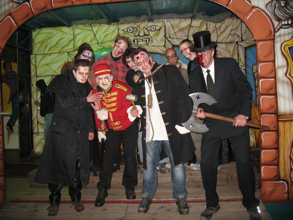 Screamteam IG-Grusel im Geisterhotel auf dem Hamburger Frühlingsdom 2015