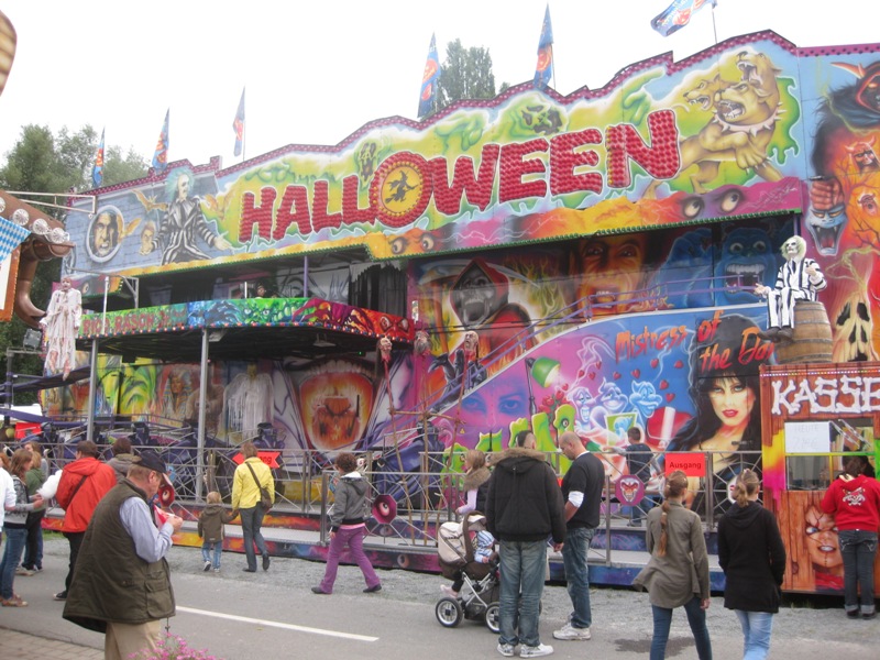 Bild der Geisterbahn 'Halloween'